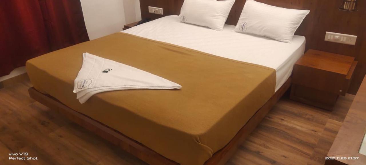 Hotel Anvisha Executive Mangvadi Екстер'єр фото