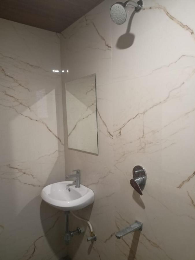 Hotel Anvisha Executive Mangvadi Екстер'єр фото